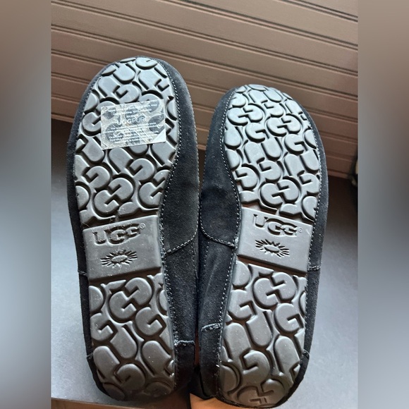 UGG Men's ASCOT Casual Comfort Slipper Size 11 Loafers BLACK 1101110 Moccasins - Picture 7 of 11